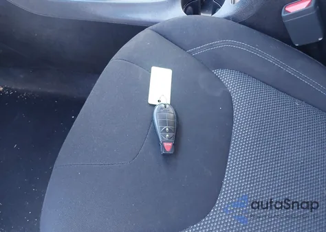 2019 Jeep Cherokee Latitude Fwd из США, поврежденный, VIN 1C4PJLCB3KD470027